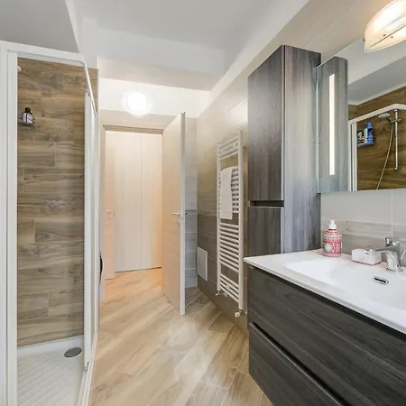 Casa Cristina 150m From - Happy Daire